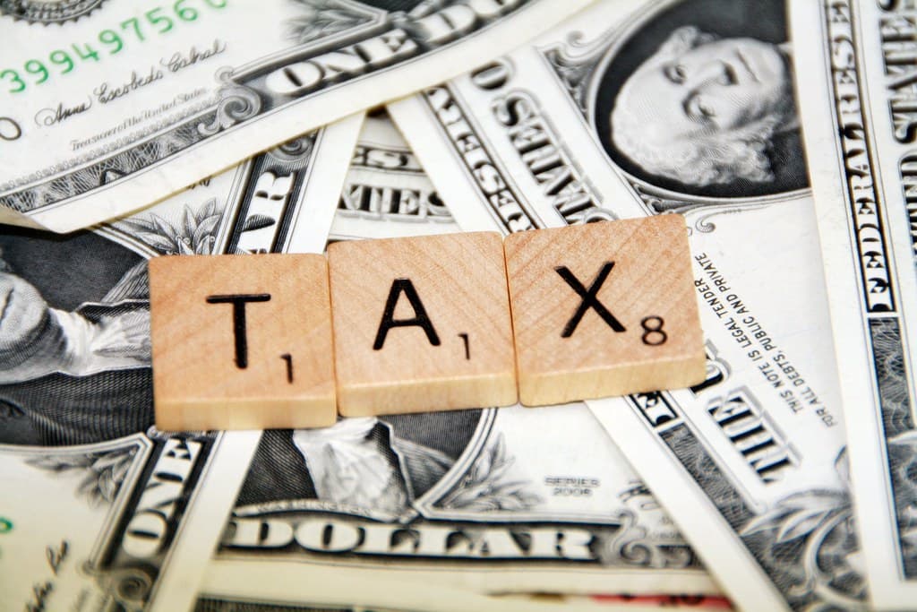 F&O Loss Carry-Forward — The 8-Year Tax Rule Most Traders Forget